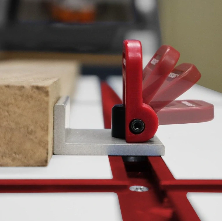 T-Trax - CamStops - flexibilní, otočné dorazy do T-drážky, Milescraft, M4031