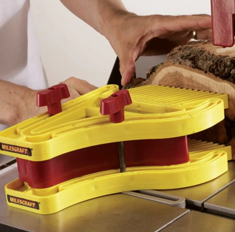 D/T FeatherBoard™ – přítlačný hřeben pro bezpečné řezání, Milescraft, M1407