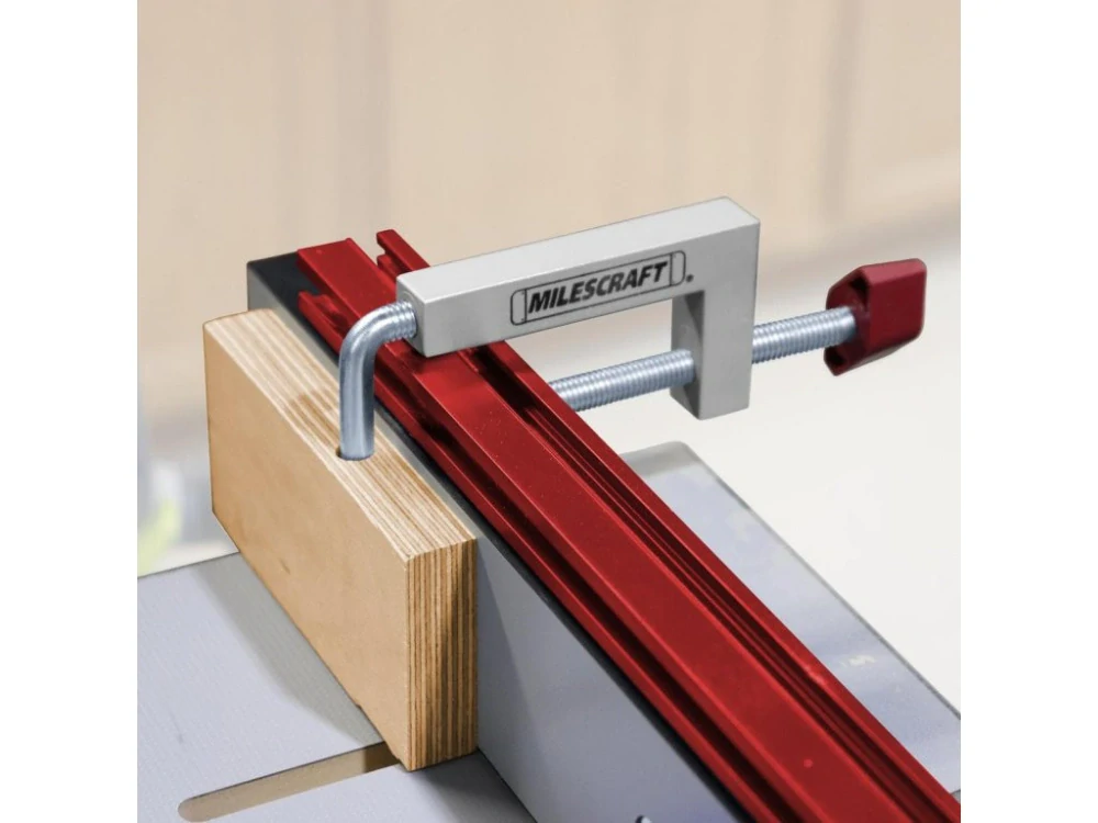 Speciální rohová svěrka, Milescraft, FenceClamps, M4009