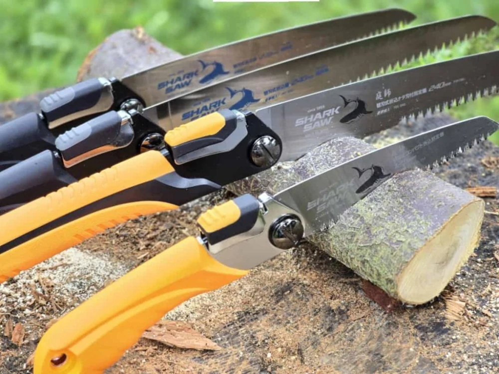 Japonská skládací zahradnická pilka hrubší 240 mm