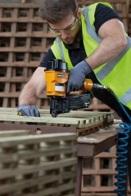 Pneumatická hřebíkovačka, IC60-1-E, Bostitch