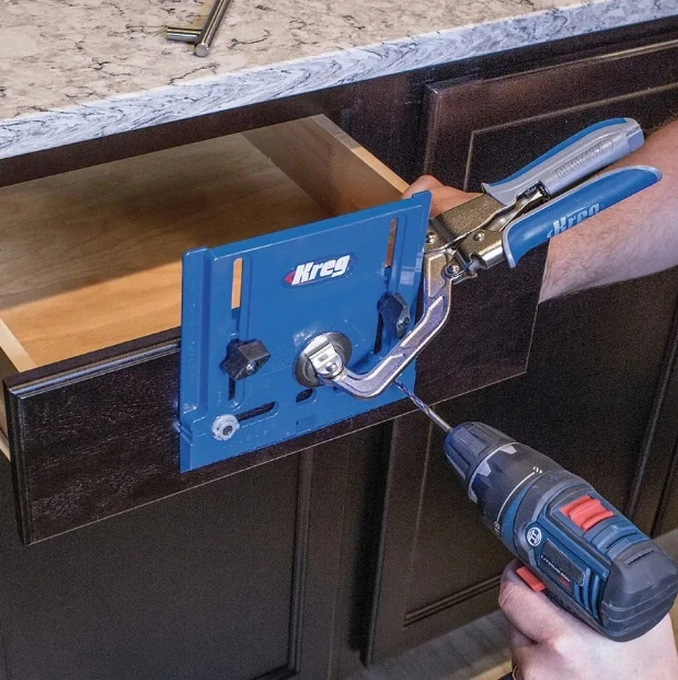 Šablona na vrtání úchytek a madel, KHI-PULL-INT, Kreg