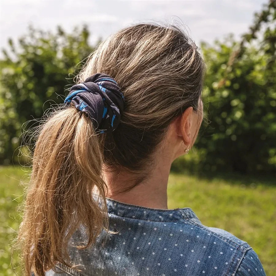 Multifunkční šátek Comics Black, QMAR-MS, IGM