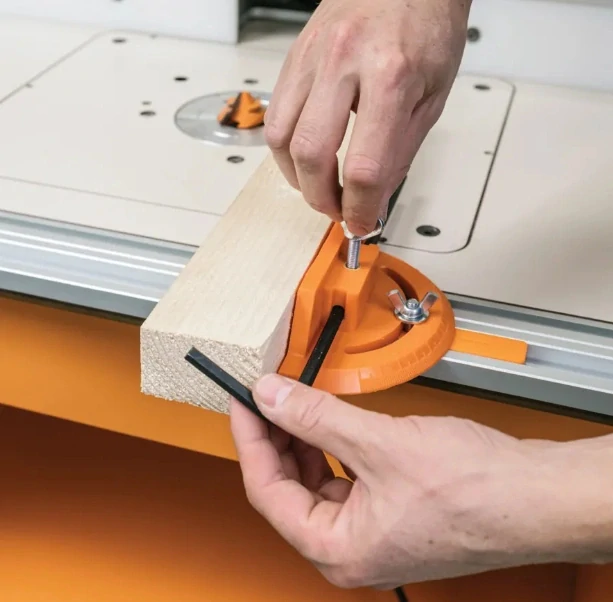 Úhlové pravítko pro frézovací stolky, FRT2-999, IGM 