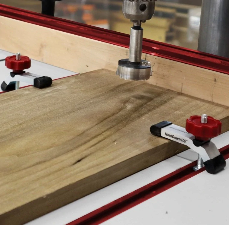 T-Trax - HoldDown100™ svěrka do vodicích lišt s T profilem 2ks, Milescraft, M4035