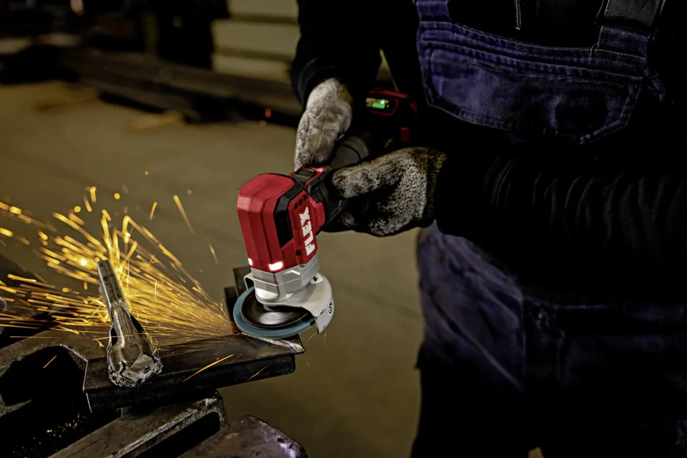 Aku-úhlová minibruska 12 V, 76 mm, LBE 76 12-EC, FLEX