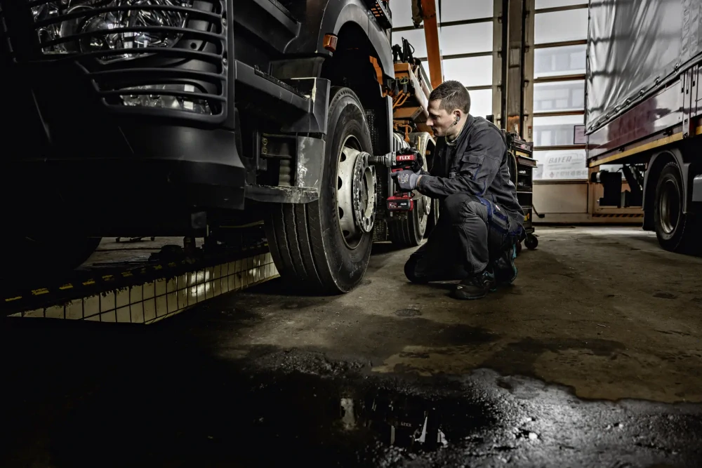 Aku-rázový utahovák 18 V s dlouhou životností, IW 3/4" 1600 18-EC C, FLEX