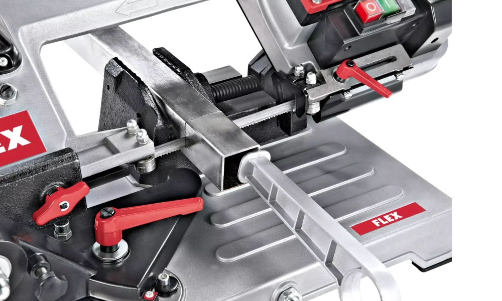 Pásová pila na kov s výkyvným pilovým ramenem, SBG 4910, FLEX