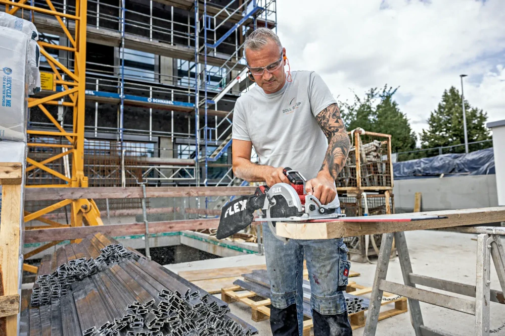 Aku-kotoučová pila se zápustným krytem 18 V, CS 68 18-EC, FLEX