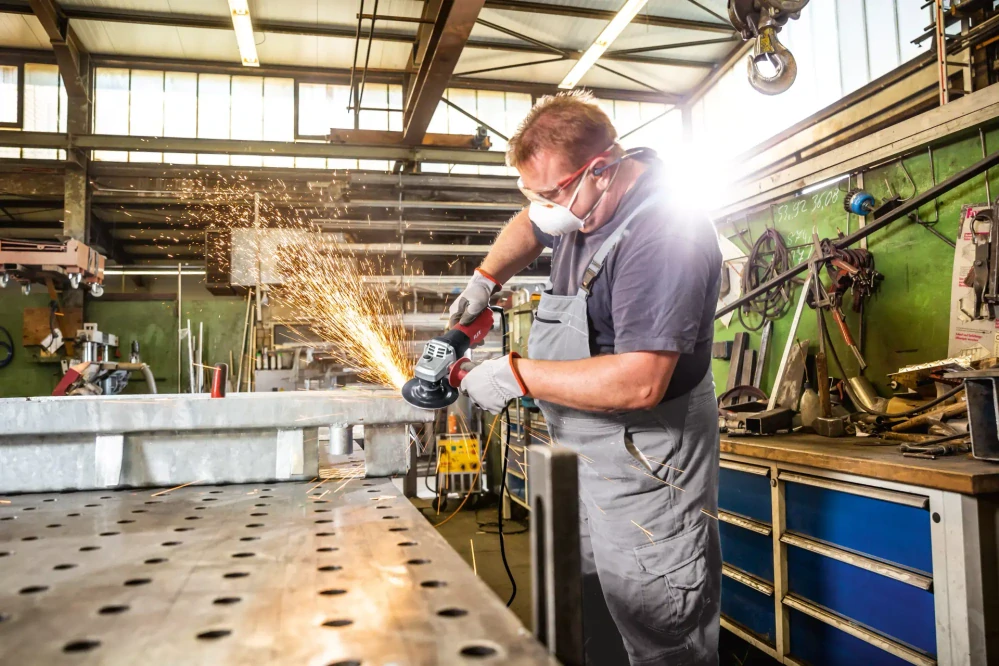 Úhlová bruska 1300 W s bezuhlíkovým motorem, 125 mm, L 13-10 125-EC, FLEX